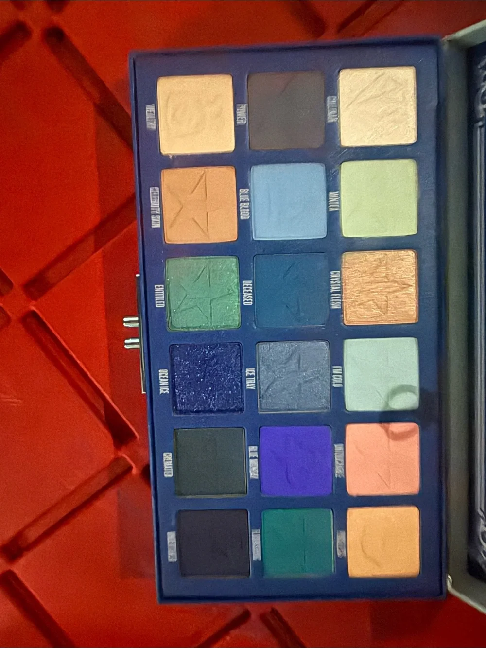 Jeffree Star Eyeshadow Palette